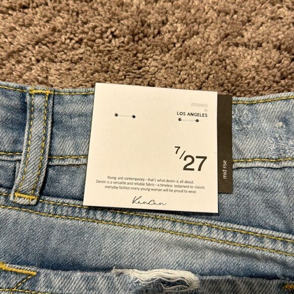 Kancan denim frayed shorts. Distressed ! Light blue mid rise stretchy!!! - Picture 4 of 10
